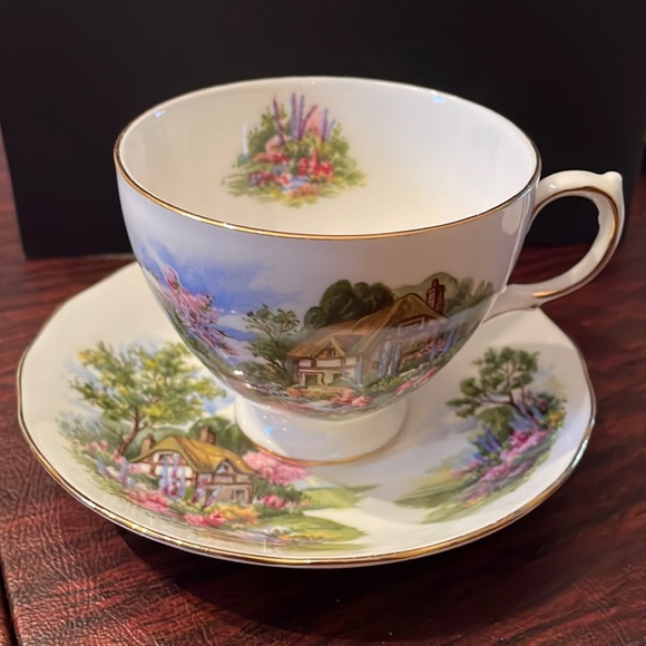 Royal Vale Other - Royal Vale English Cottage Tea cup & saucer